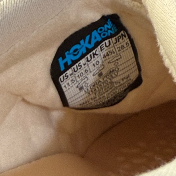 Hoka One Ora Primo Vanilla Woman’s/ Men Slip on
W/Size 11.5 M/Size 10.5 - Picture 8 of 9